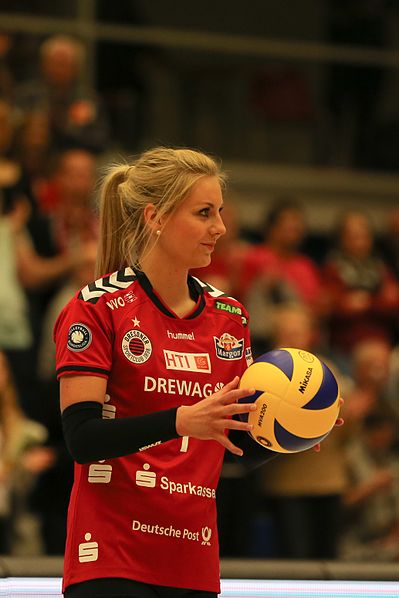 Dijkema jatkaa Italiassa, Ognjenovic&nbsp;Venäjälle